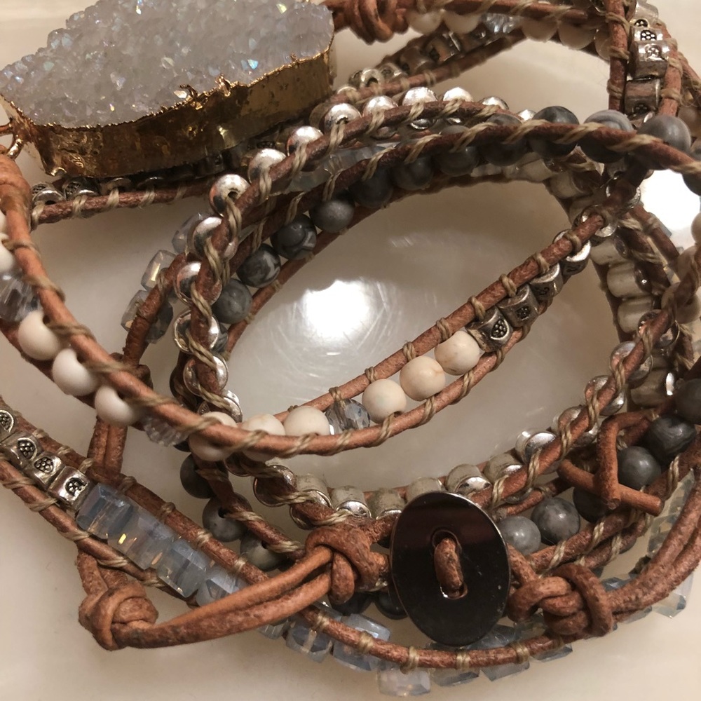 SOLD!! NEW, Druzy and Stones Leather Wrap Bracelet - Picture 7 of 7